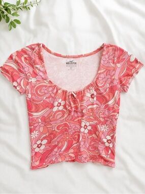 Hollister Pink & Coral Floral Scoop-Neck Cropped Top